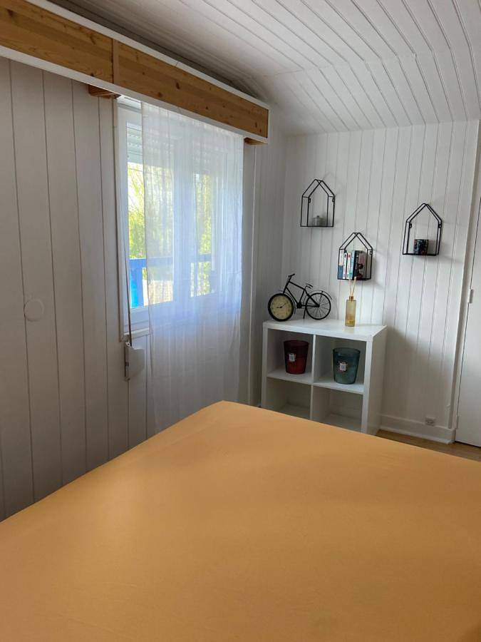 Location de vacances pour 5 personnes, avec Balcon et Jacuzzi ainsi que Terrasse et Jardin à Chalifert - 3