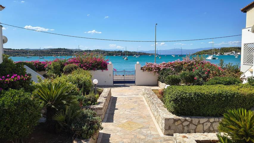 Location de vacances pour 4 personnes, avec jardin et balcon à Porto Heli - 2