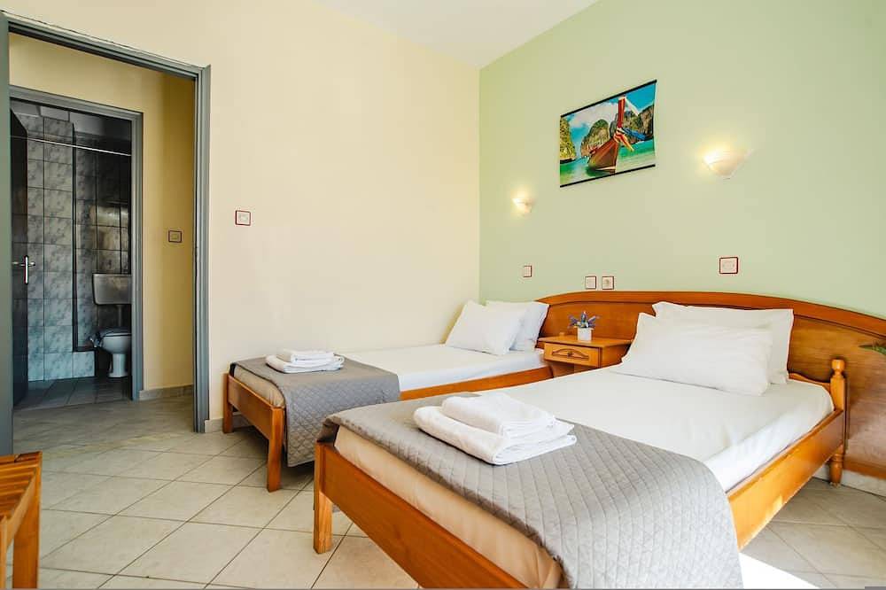 Entire apartment, Standard Family Apartment in Kavos, Corfu