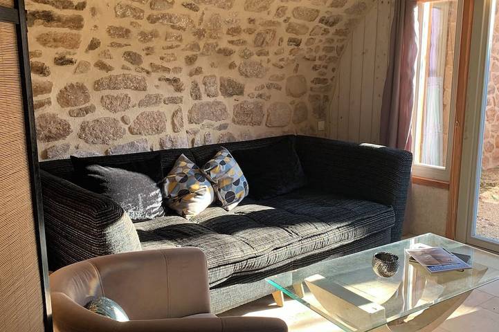 Gîte pour 2 personnes, avec jardin et terrasse à Rosières (Ardèche) - 4