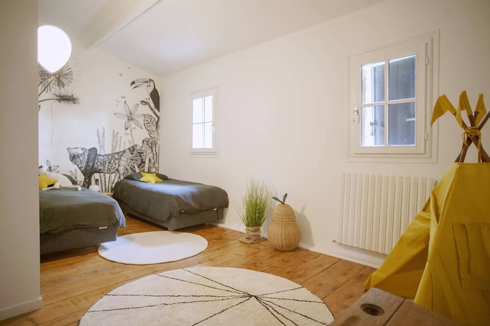 Maison de vacances incroyable in Saint-Aunès, Côte d'Améthyste