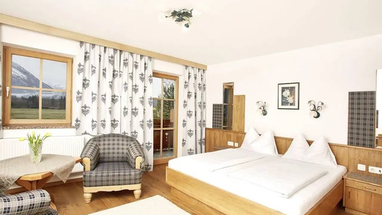 Einzelzimmer für 1 Person (17 m²) in Salzburg in Glanegg (Salzburg), Salzburg