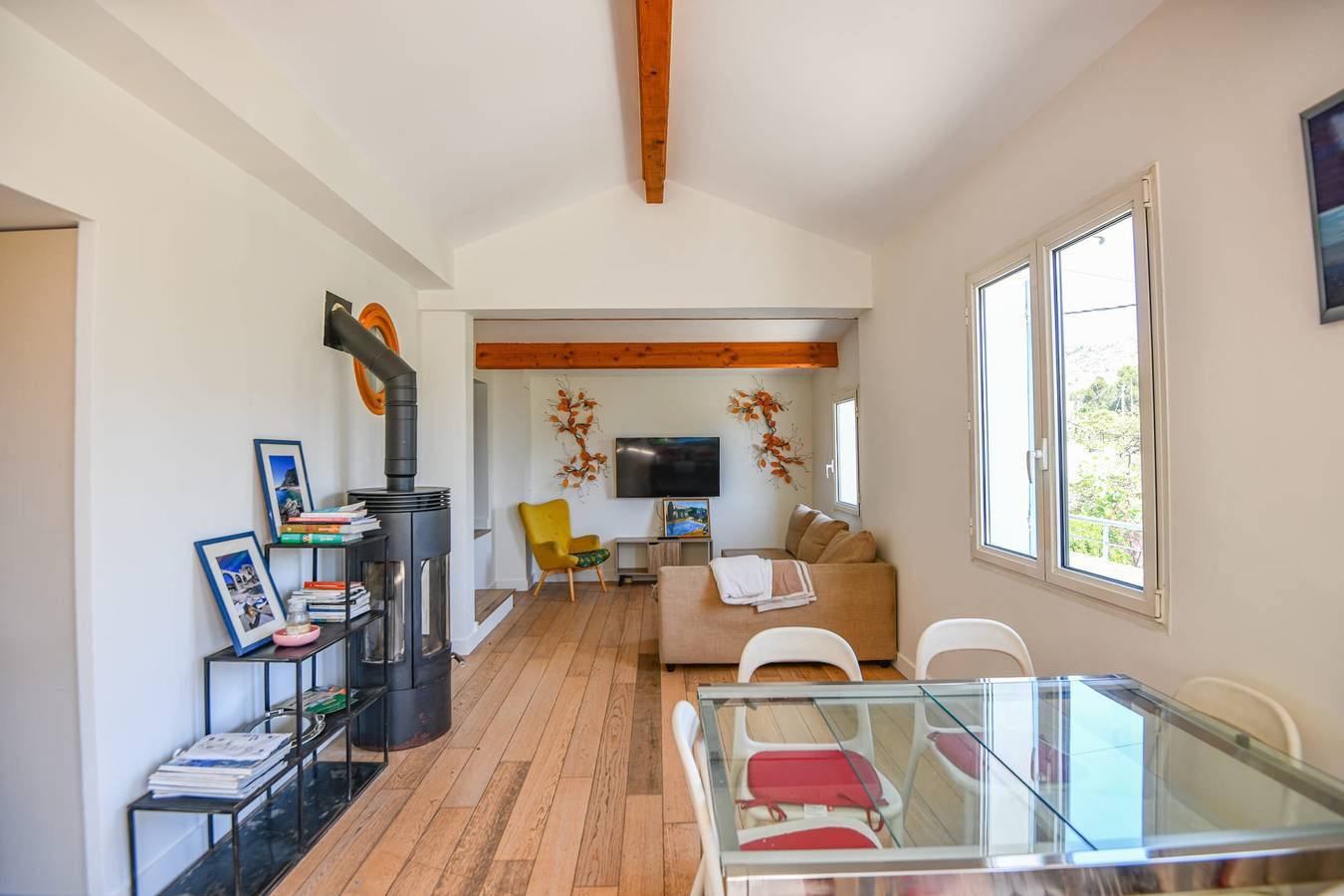 La Maison Bleue - Cabanon avec piscine et parking in Le Rove, Costa mediterránea (Francia)