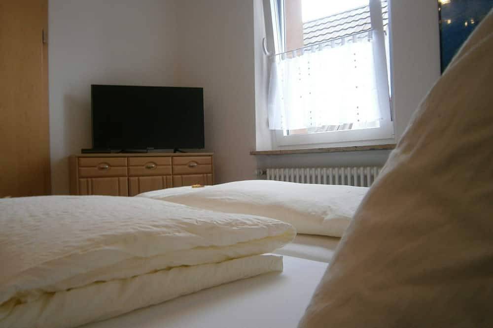 Tt Dreibettzimmer beim Europa-Park Rust - Thai Tawan Apartments beim Europa-Park in Europa-Park, Rheinhausen