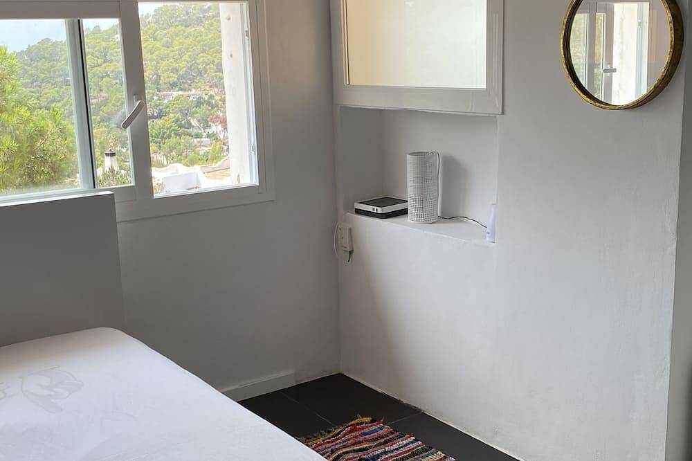 Entire apartment, Apartment Es Vedra Ibiza in Cala d'Hort, Sant Josep de sa Talaia