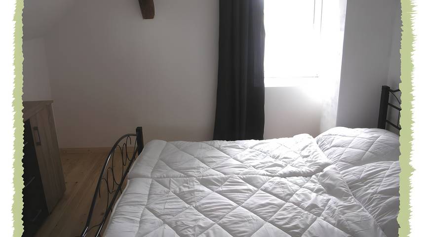 Hel lägenhet, Apartment "Ferienapartment Zum Bernerhof" with Private Terrace, Wi-Fi & Air Conditioning in Lindenberg, Mecklenburgska sjöarna