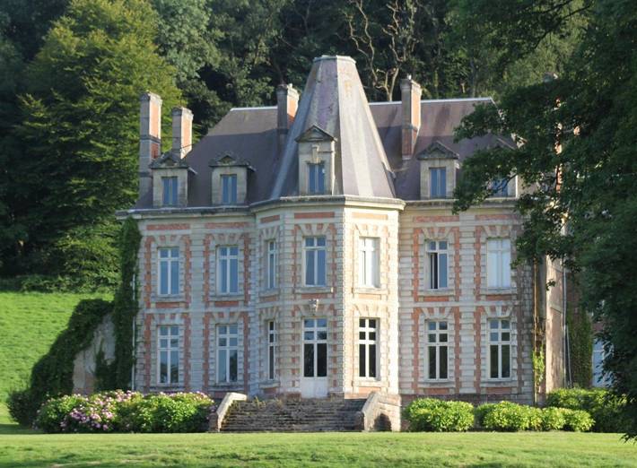 Gîte pour 12 personnes, avec jardin