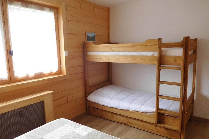 Gîte pour 5 personnes, avec balcon dans Office De Tourisme De Samoens - 3
