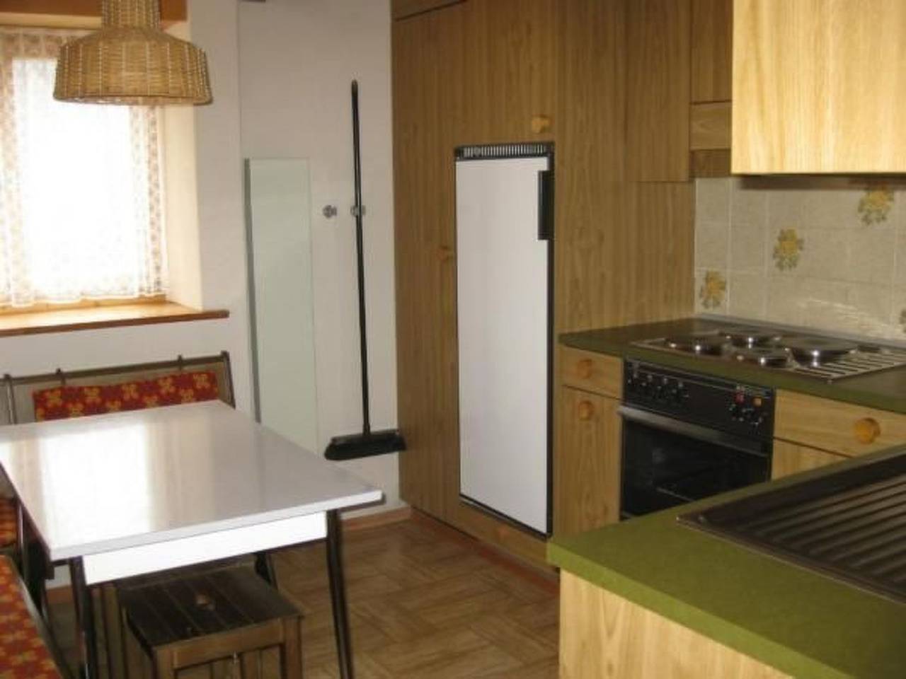 Ganze Wohnung, 3 1/2 Zimmer-Wohnung in Salouf, oberhalb Savogni in Surses, Oberhalbsteiner Alpen