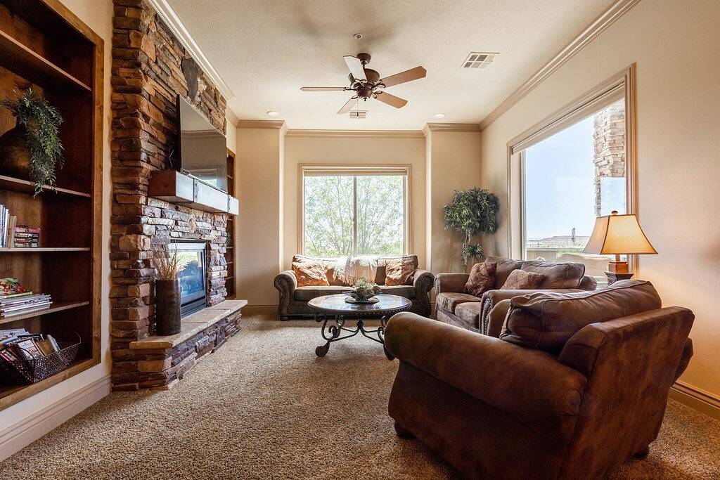 Ganze Wohnung, Upscale 3 Zimmer Wohnung mit vielen Annehmlichkeiten $ 199 / Low - $ 295 / High, Holida in Hurricane, Zion Nationalpark