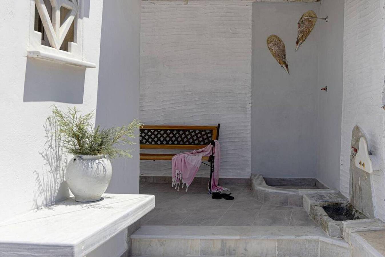 Anemelo beach house in Panormos in Tinos