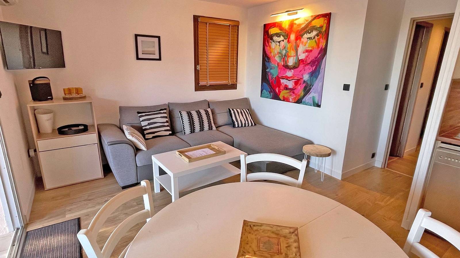 Appartement de vacances entier, Appartement T3 - 6 personnes - Climatisation -  Piscine résidence - Proche plage - Wifi - Sainte Maxime - Classé 3* in La Nartelle, Sainte-Maxime