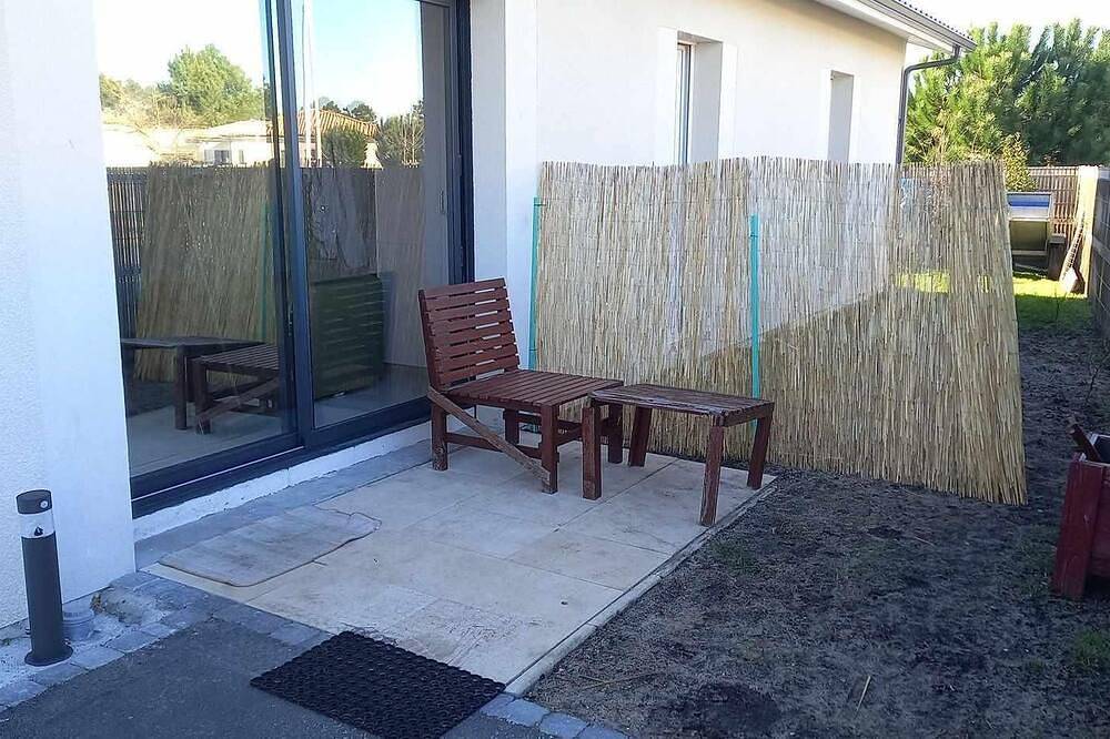 Entire apartment, : Charming Bright Studio in Audenge, Arcachon region