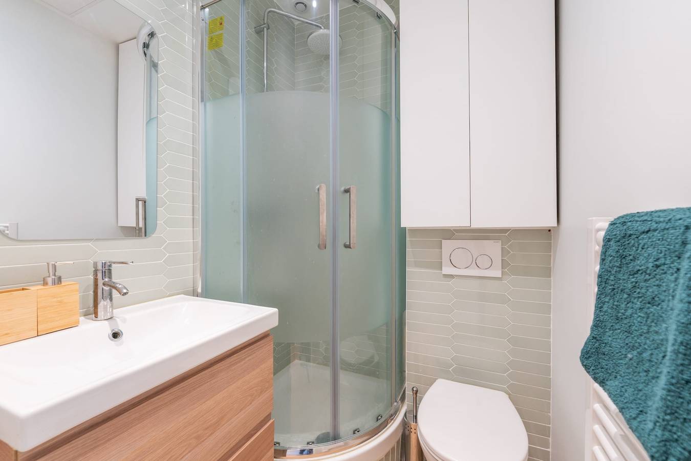 Studio entier, Le Michelet - Studio - Proche Paris in Saint-Ouen, Seine-Saint-Denis