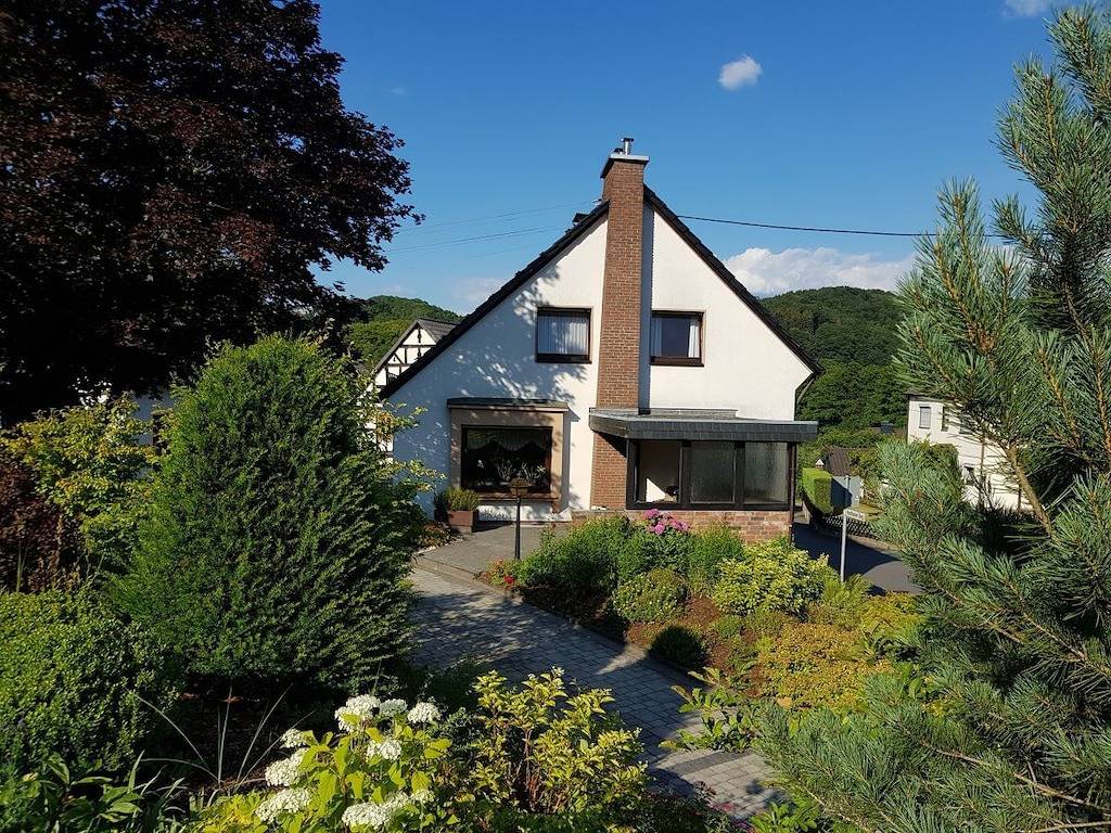 "Hundhauser Berg" barrierefrei in Windeck, Windecker-Ländchen