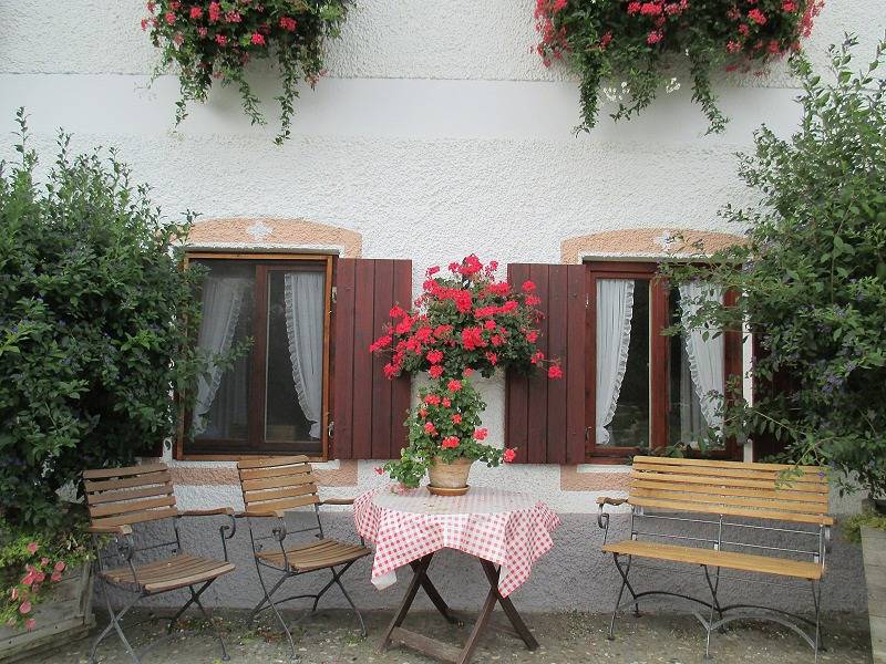 Lippschneiderhof Urlaub auf dem Bauernhof - Doppelzimmer 2, Etagendusche, Wc zur Alleinbenutzung in Bernau am Chiemsee, Chiemsee