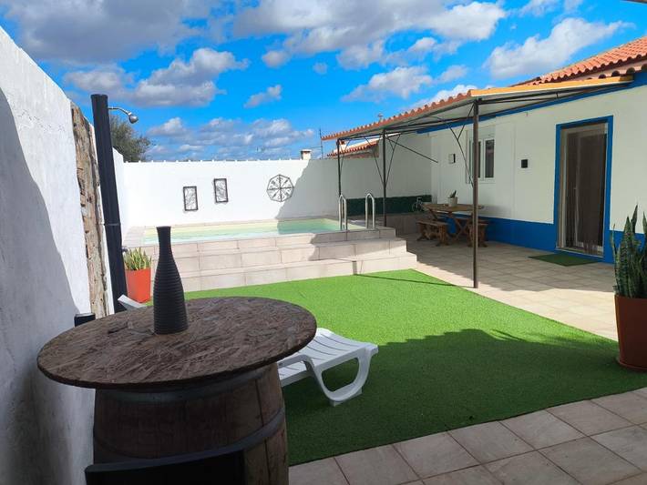 Casa de férias para 7 pessoas, com Terraço e Jardim e ainda Piscina and Vista em Monforte