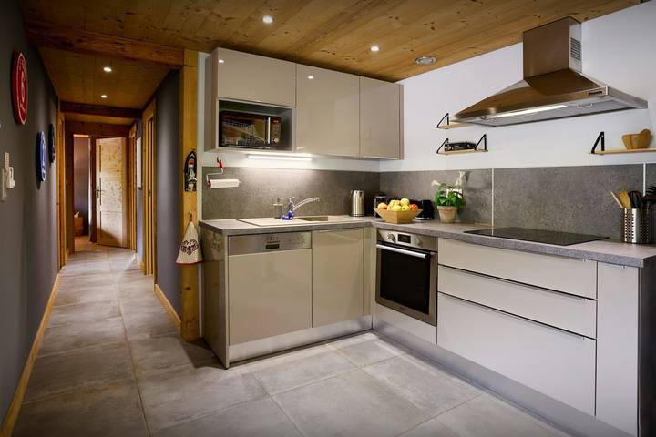 Gîte pour 8 personnes, avec jardin, adapté aux familles dans Office De Tourisme De La Clusaz - 3