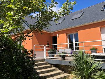 Chambre d’hôte pour 4 personnes, avec jardin à Pluneret