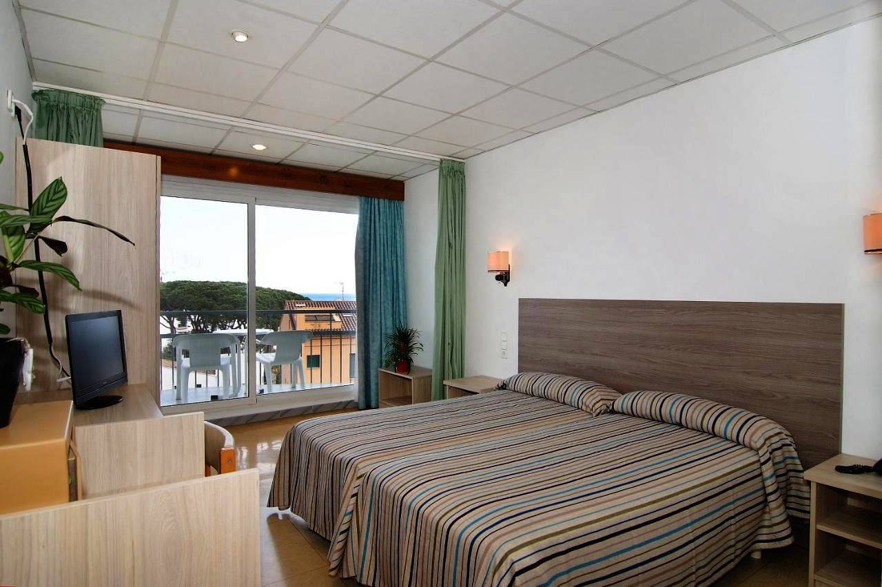 Hotel Port-Bo in Platgeta d'en Cosme (Palafrugell), Palafrugell