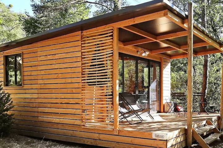 Gîte pour 2 personnes, avec piscine à Brissac-Quincé