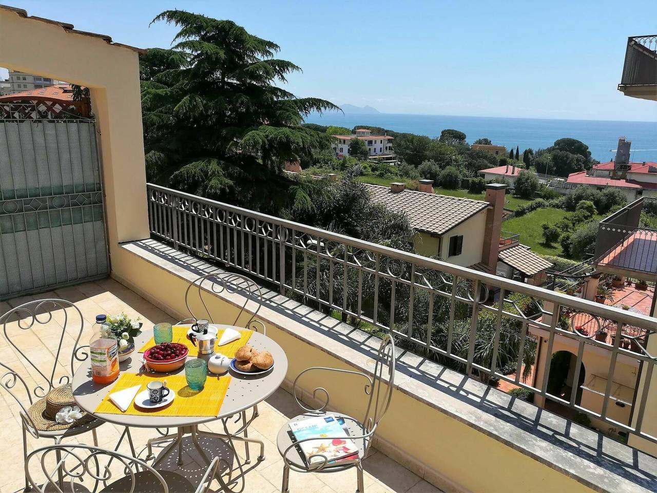 Apartamento entero, La Terrazza Di Dinky - La Terrazza Di Dinky 170.1 in Formia, Provincia de Latina