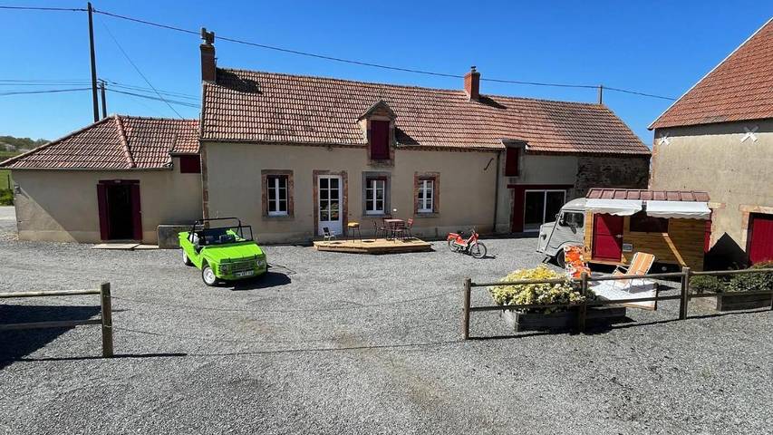 Gîte pour 2 personnes, avec terrasse, animaux acceptés à Vesdun