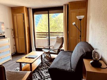Gîte pour 4 personnes, avec balcon et vue à Gouaux-de-Larboust