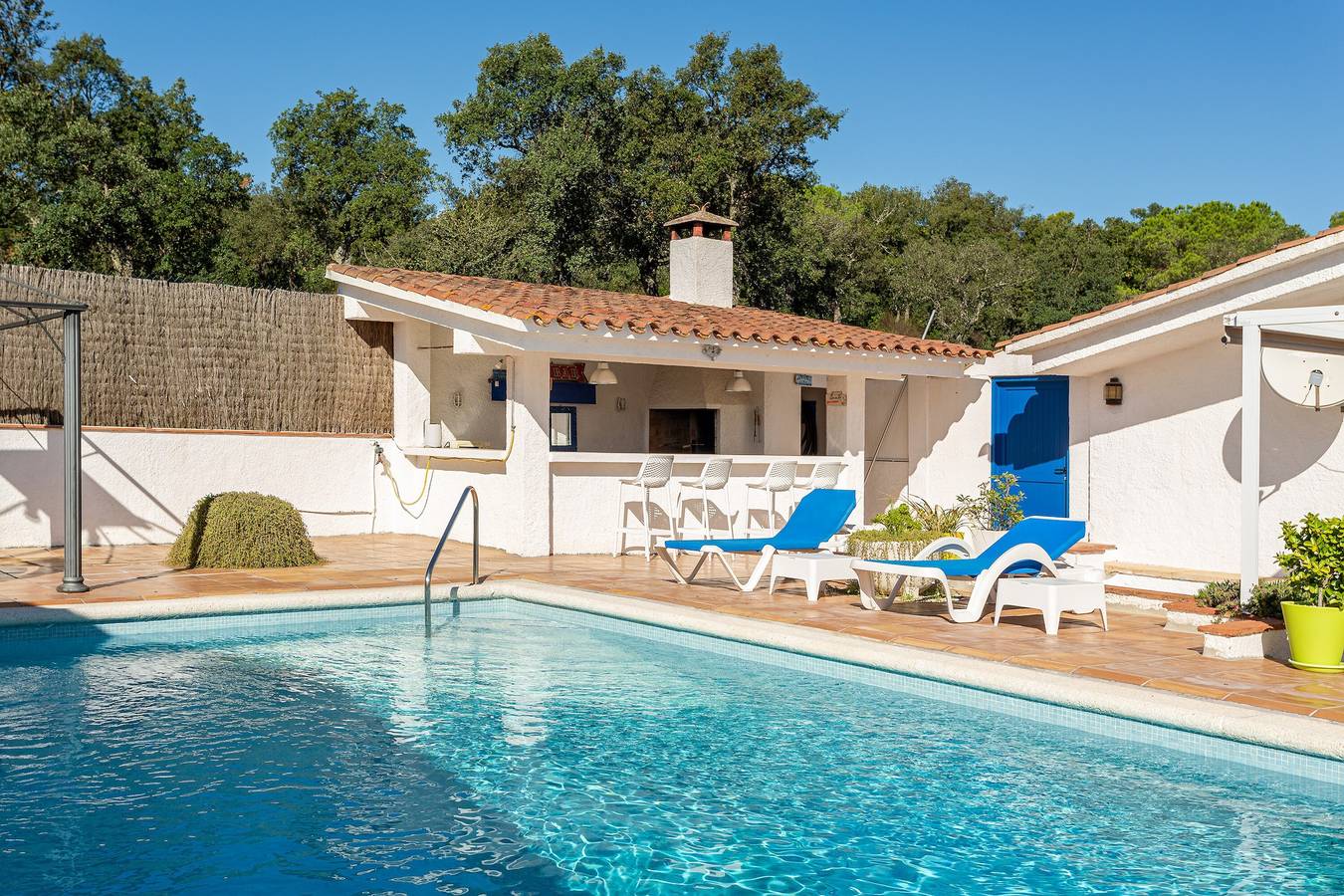Villa 'Mer près des golfs-El Sol Naciente' avec vue sur la montagne, piscine et Wi-Fi in Santa Cristina d'Aro, Costa Brava