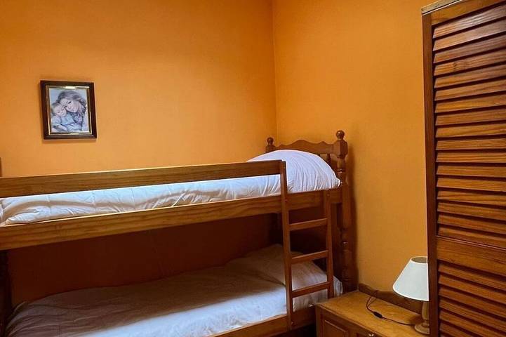 Gîte pour 3 personnes, avec jardin à Brión - 3