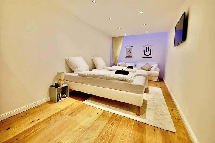 Ganze Wohnung, Maisonette-Loft in Nähe zum Dom in Köln, Rheinland