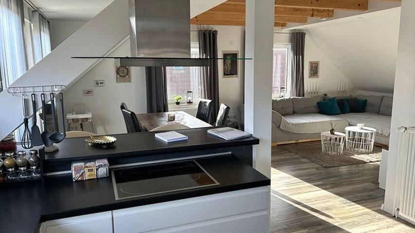 Vakantiewoning voor 4 personen, met balkon en tuin, kindvriendelijk in Leer