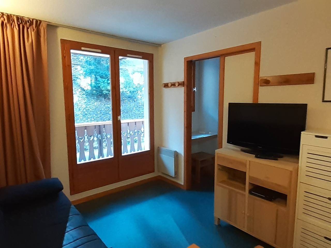 Apartamento entero, Estudio cabina céntrico para 4 pers, balcón in Valfréjus, Modane