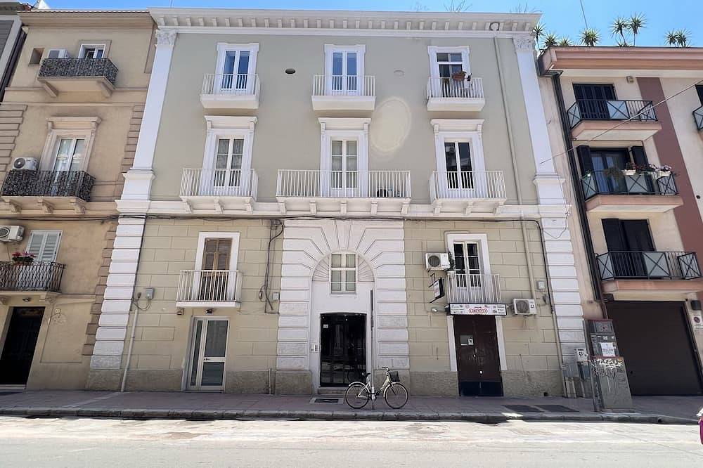 Suite Cavour Luxury Home Taranto in Taranto, Gulf of Taranto