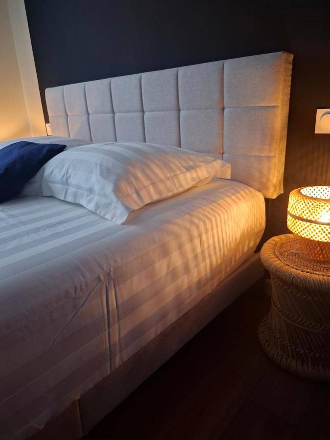 Location de vacances pour 6 personnes, avec piscine ainsi que vue et jardin dans Vincendo - 2