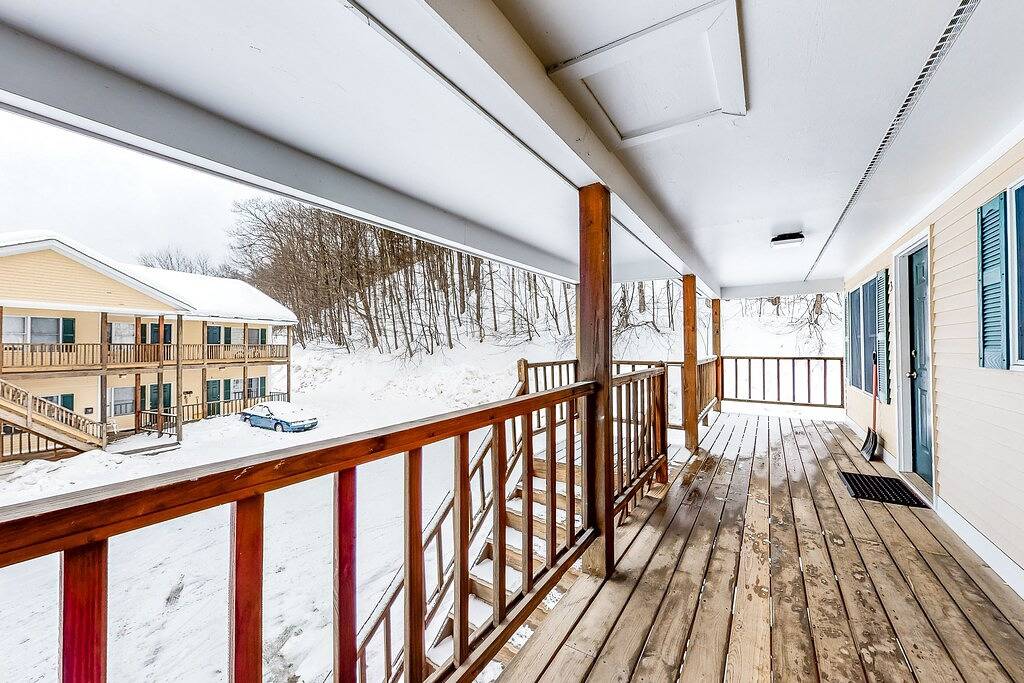 Ganze Wohnung, Efficient condo near slopes with kitchenette & great location in Ludlow, Okemo Mountain