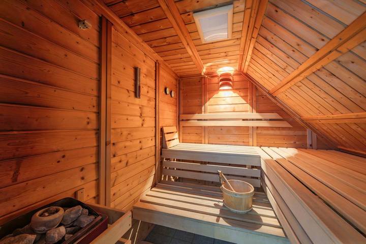 Ferienwohnung für 8 Personen, mit Ausblick und Garten sowie Sauna und Seeblick, mit Haustier in Loddin - 2