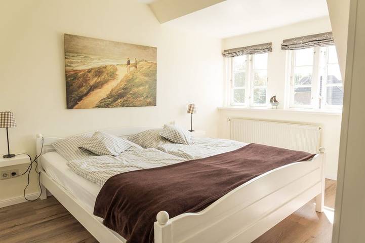 Ferienwohnung für 4 Personen, mit Terrasse und Whirlpool sowie Garten in Oldsum - 3