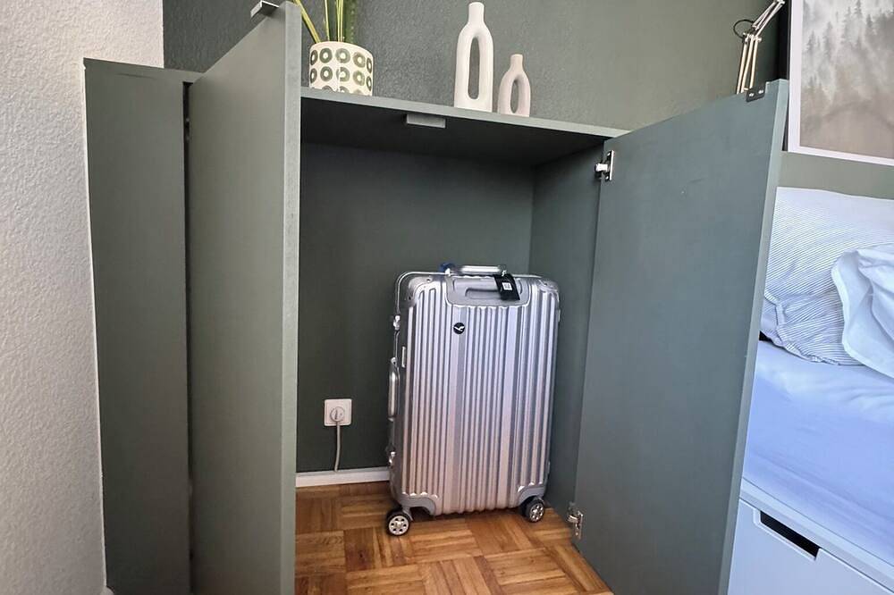 Ganze Wohnung, Ferienwohnung \"Badener18\" mit Terrasse in Offenburg, Mittlerer Schwarzwald