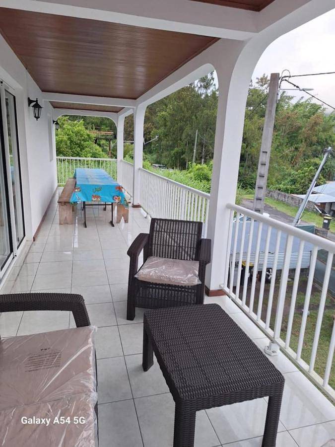 Location de vacances pour 15 personnes, avec vue et balcon à Hell-Bourg - 2