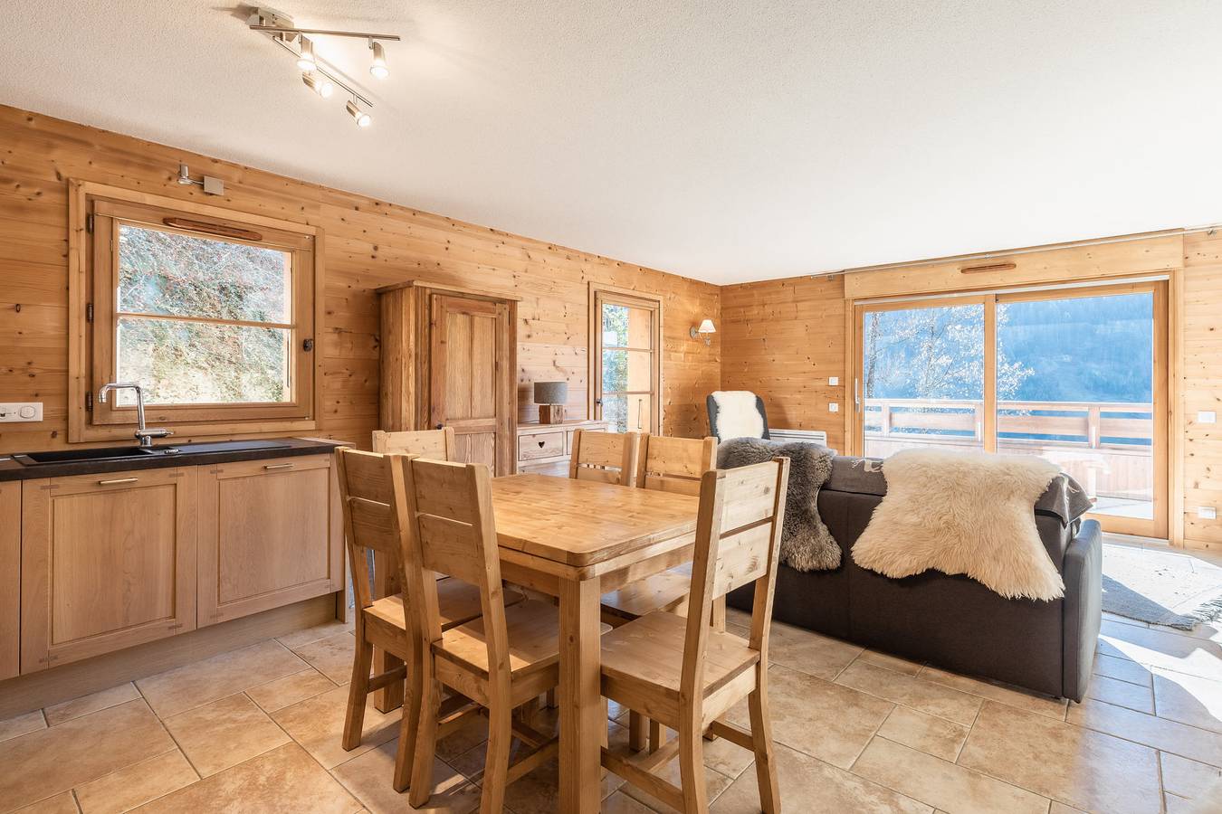 Apartamento vacacional entero, 3*, cosy, mountain view, wifi in La Clusaz, Región de Annecy