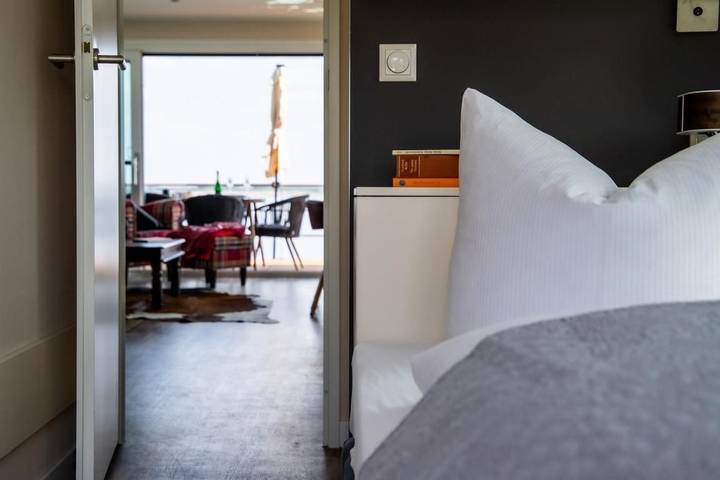 Hausboot für 4 Personen, mit Seeblick und Terrasse in Brandenburg - 4