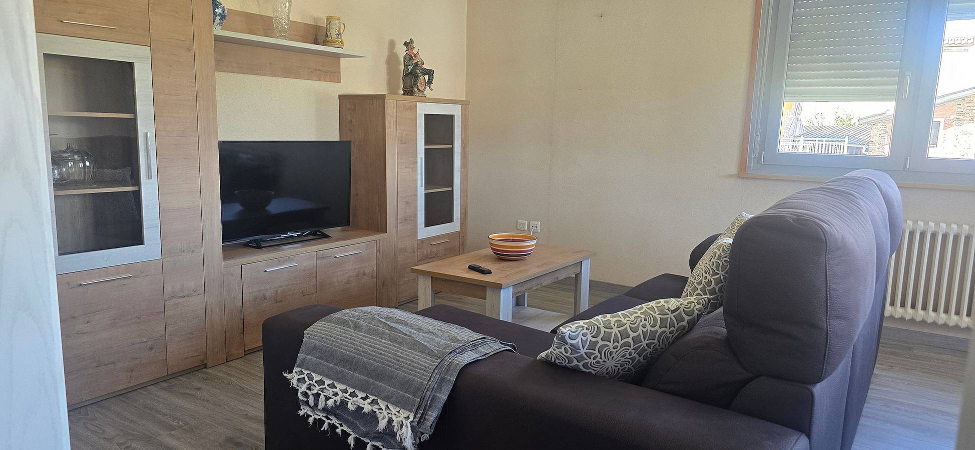 Casa 'Aceñas' con vistas a la montaña, piscina compartida y Wi-Fi in El Rosal, Provincia de Pontevedra