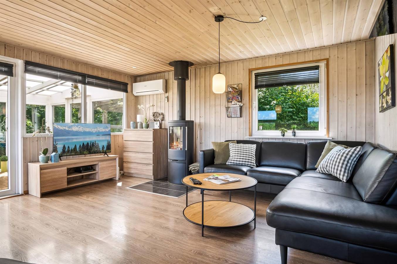 Nice home in Hejls w/ Sauna, 3 Bedrooms and Indoor swimming pool in Hejls, Kleiner Belt