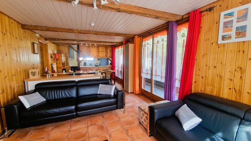 Appartement de vacances pour 6 personnes, avec balcon et jardin