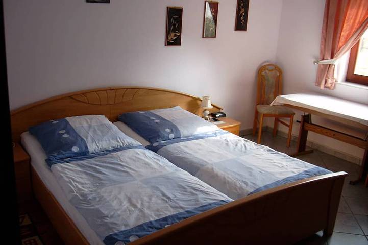 Ferienwohnung für 4 Personen, mit Pool in Rabenau - 2