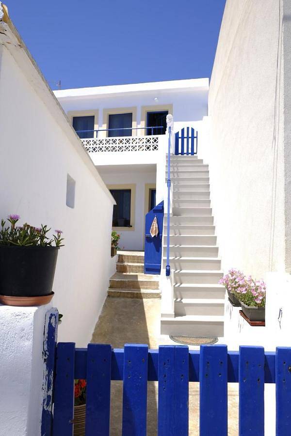 Vakantiehuis voor 2 personen, with Balkon and Terras as well as Uitzicht op Kythira