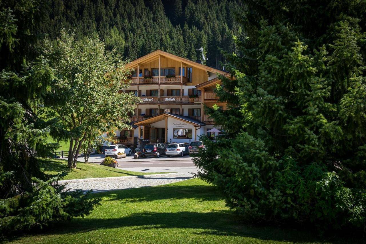 Monti Pallidi B&B Apartments in Corvara in Badia, Dolomiti Superski
