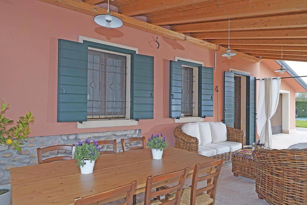 Five-Bedroom Villa in Verona, Verona Provinz