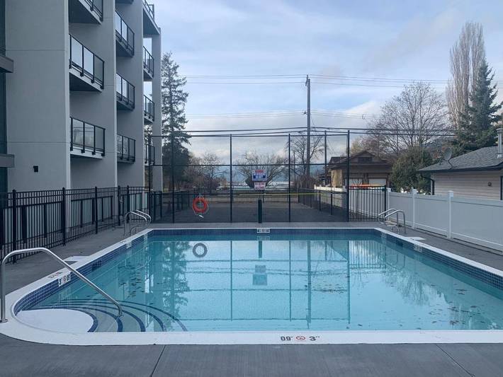 Gîte pour 4 personnes, avec piscine ainsi que balcon et vue à Vernon - 3